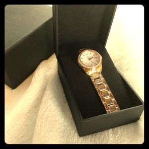 Classic Gold Guess Watch with Diamonds